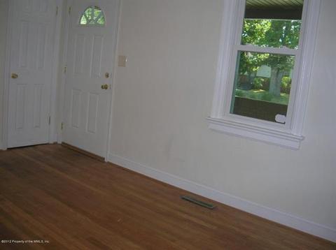102 Bethune Dr, Williamsburg, VA 23185 photo 4