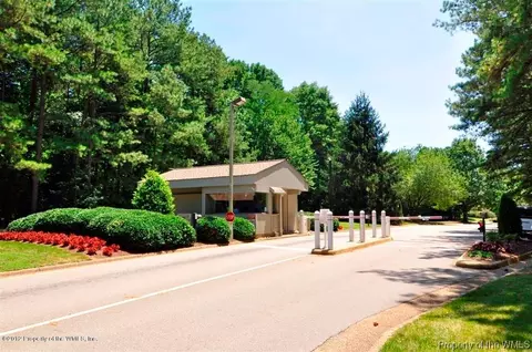 117 Roger Smith, Williamsburg, VA 23185 photo 44