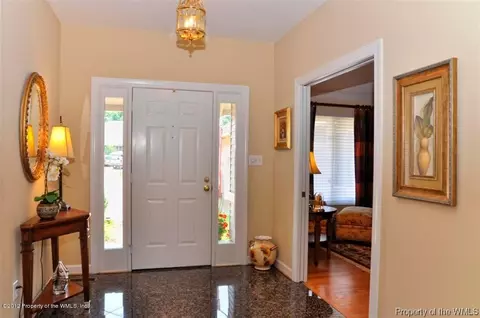 117 Roger Smith, Williamsburg, VA 23185 photo 4