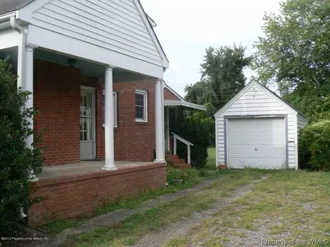 12 Monument Dr, Williamsburg, VA 23185 photo 3