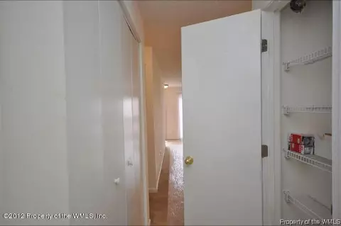 702 Queens Path, Williamsburg, VA 23185 photo 6
