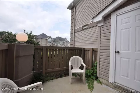 702 Queens Path, Williamsburg, VA 23185 photo 3