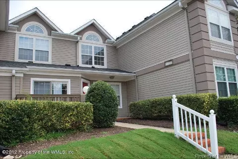 702 Queens Path, Williamsburg, VA 23185 photo 12