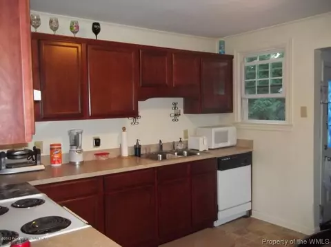 2819 Rosalee Dr, Hampton, VA 23661 photo 3