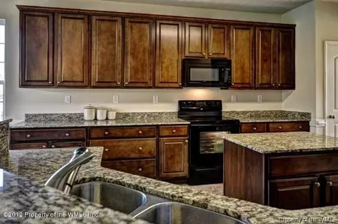 2000 Barka Dr, Suffolk, VA 23434 photo 10