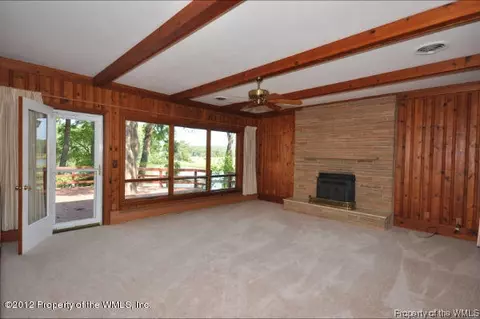 233 E Queens Dr, Williamsburg, VA 23185 photo 8