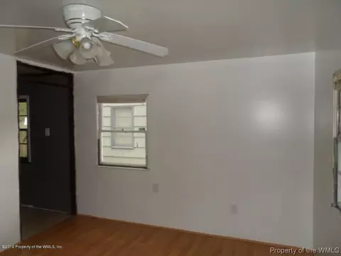 436 Marion Rd, Hampton, VA 23663 photo 3
