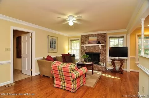 6 Downing Ct, Williamsburg, VA 23185 photo 4