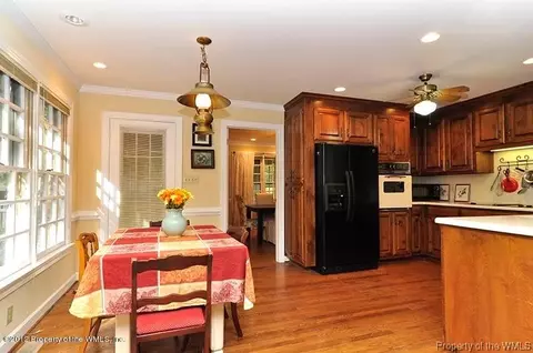 6 Downing Ct, Williamsburg, VA 23185 photo 8
