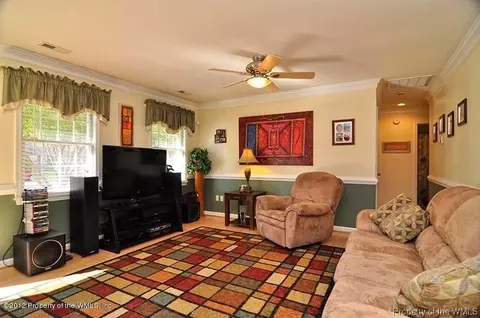 3911 Moores Ln, Lanexa, VA 23089 photo 3