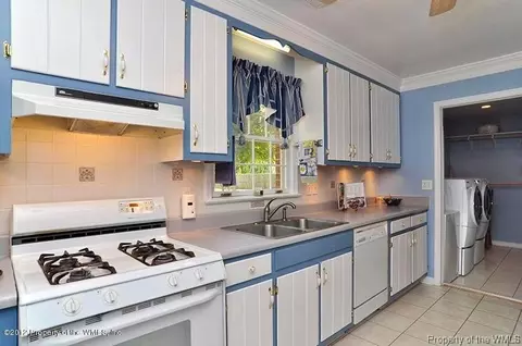 3911 Moores Ln, Lanexa, VA 23089 photo 7