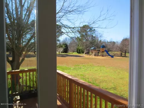103 Crescent Dr, Williamsburg, VA 23188 photo 33