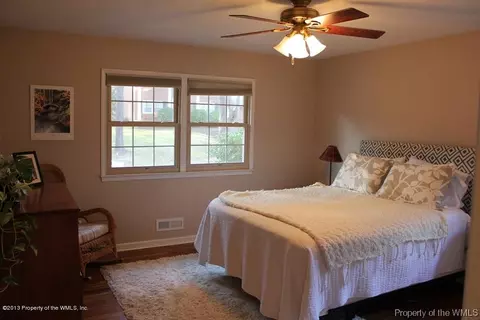 119 Patrick Henry, Williamsburg, VA 23185 photo 20