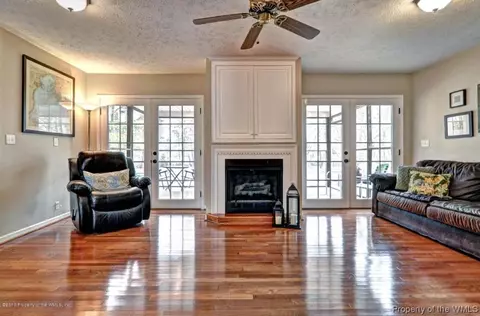 15720 River Bend Trl, Lanexa, VA 23089 photo 4
