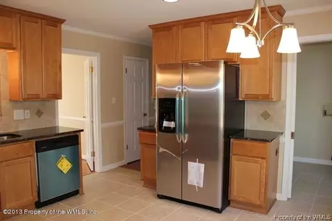 113 Winter E, Williamsburg, VA 23188 photo 4