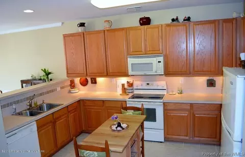 4457 Eaglebrook Dr, Williamsburg, VA 23188 photo 9