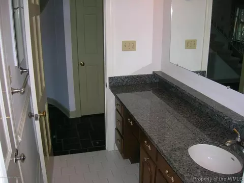 293 E Queens Dr, Williamsburg, VA 23185 photo 18