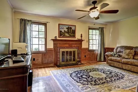 3 Berkeley Cir, Williamsburg, VA 23185 photo 6