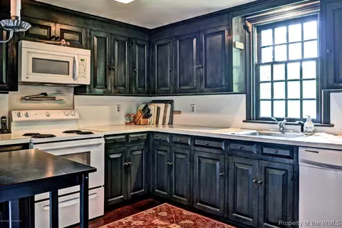 340 Burns Ln, Williamsburg, VA 23185 photo 15
