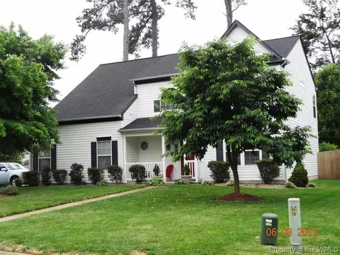 1 W Spur Ct, Hampton, VA 23666 photo 2