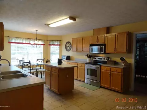 1 W Spur Ct, Hampton, VA 23666 photo 5