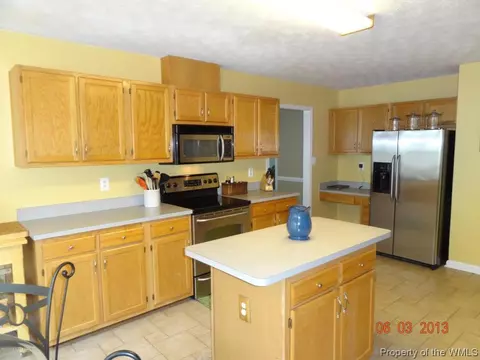 1 W Spur Ct, Hampton, VA 23666 photo 7