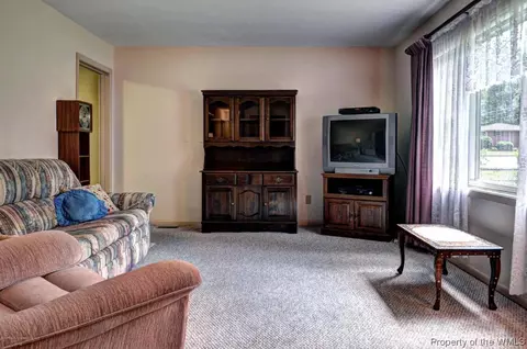 230 Christopher Wren Rd, Williamsburg, VA 23185 photo 4