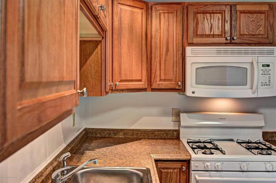  270 Lee St, Hampton, VA 23669 photo 14