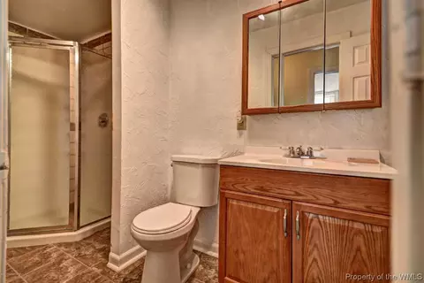 270 Lee St, Hampton, VA 23669 photo 11