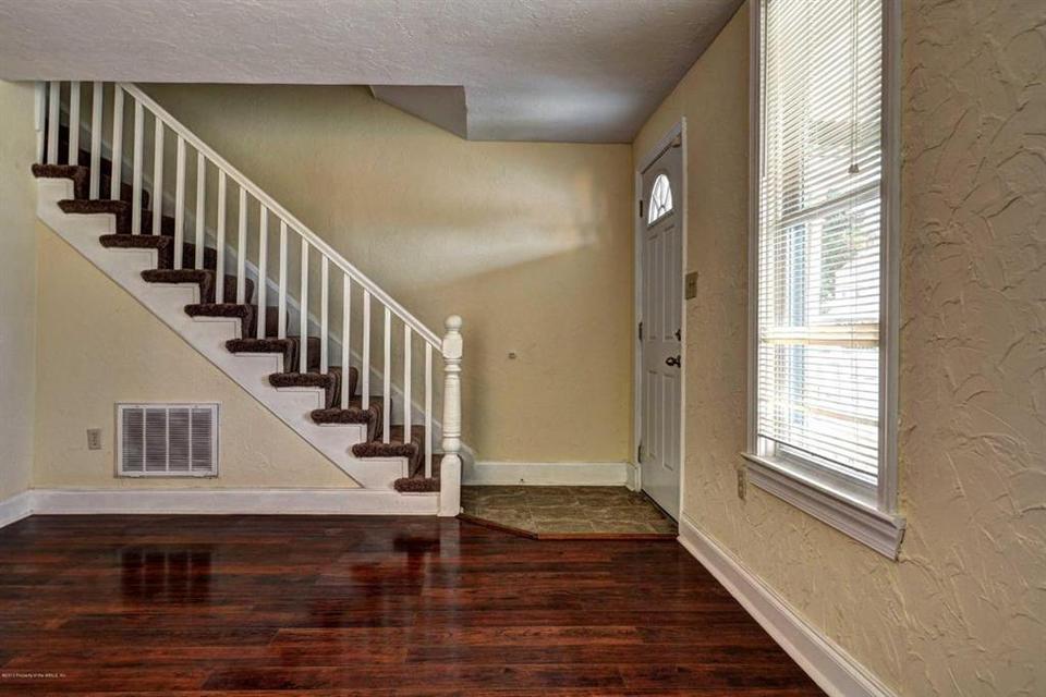  270 Lee St, Hampton, VA 23669 photo 7