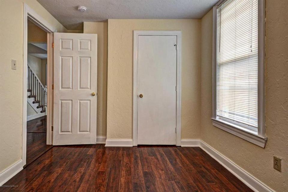 270 Lee St, Hampton, VA 23669 photo 9
