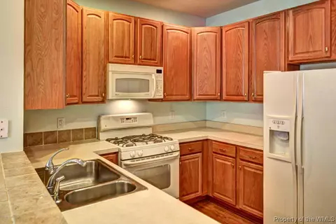 7136 Pinebrook Rd, Williamsburg, VA 23188 photo 5