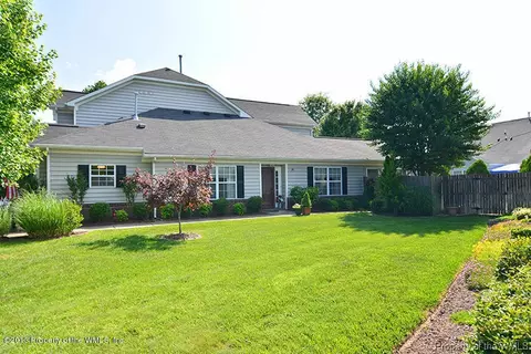 205 Wingate Dr, Williamsburg, VA 23185 photo 1