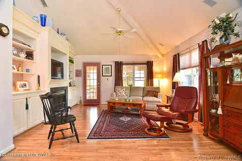 205 Wingate Dr, Williamsburg, VA 23185 photo 9