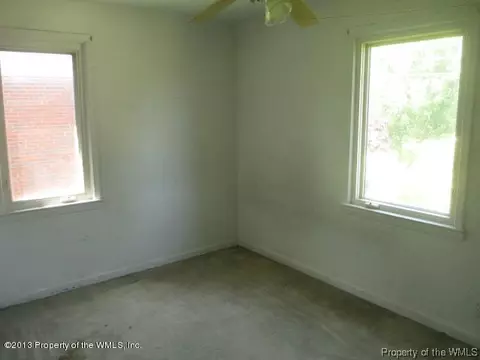 146 Clyde St, Hampton, VA 23669 photo 7