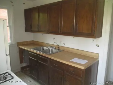 146 Clyde St, Hampton, VA 23669 photo 5
