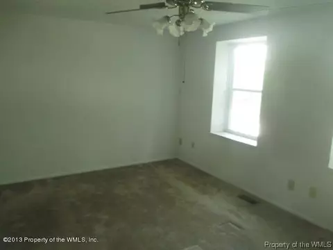 1309 Vanasse Ct, Hampton, VA 23666 photo 6