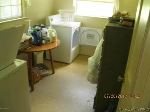 274 E Queens Dr, Williamsburg, VA 23185 photo 9