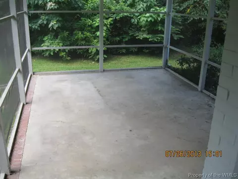 274 E Queens Dr, Williamsburg, VA 23185 photo 10