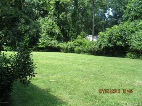 274 E Queens Dr, Williamsburg, VA 23185 photo 11