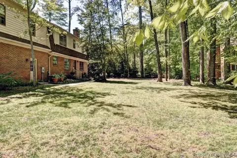 8 Hampton Ky, Williamsburg, VA 23185 photo 28