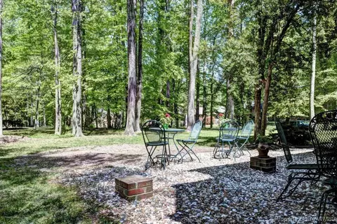 8 Hampton Ky, Williamsburg, VA 23185 photo 25