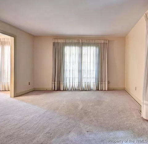 1184 Apt 16 Jamestown Rd, Williamsburg, VA 23185 photo 6