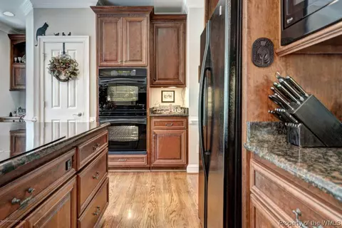 122 Yorkshire Dr, Williamsburg, VA 23185 photo 14