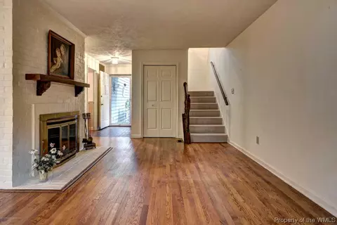527 Spring Trce, Williamsburg, VA 23188 photo 3