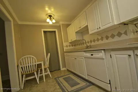 36 S Boxwood St, Hampton, VA 23669 photo 6