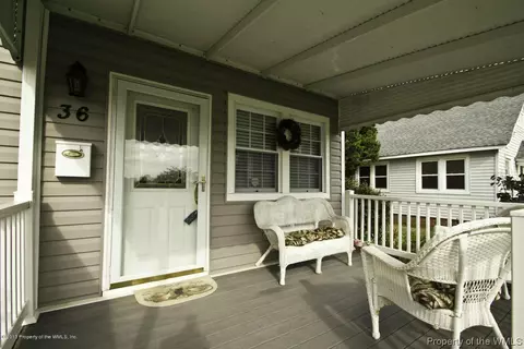 36 S Boxwood St, Hampton, VA 23669 photo 2