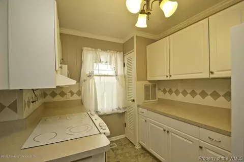 36 S Boxwood St, Hampton, VA 23669 photo 5