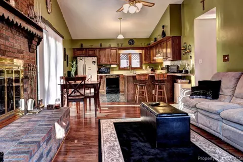 371 E Rochambeau Dr, Williamsburg, VA 23188 photo 10