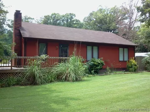 371 E Rochambeau Dr, Williamsburg, VA 23188 photo 1